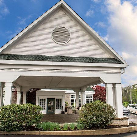 Quality Inn Pittsburgh Airport Oakdale Exterior foto