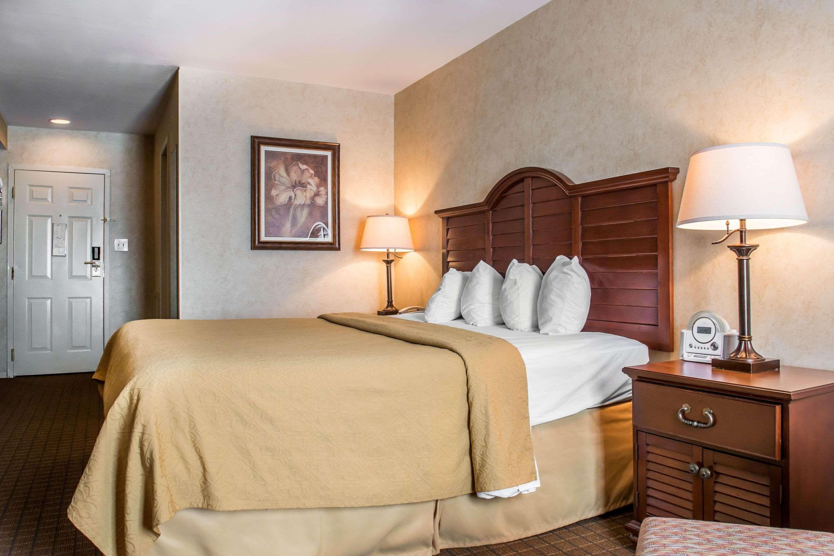 Quality Inn Pittsburgh Airport Oakdale Exterior foto