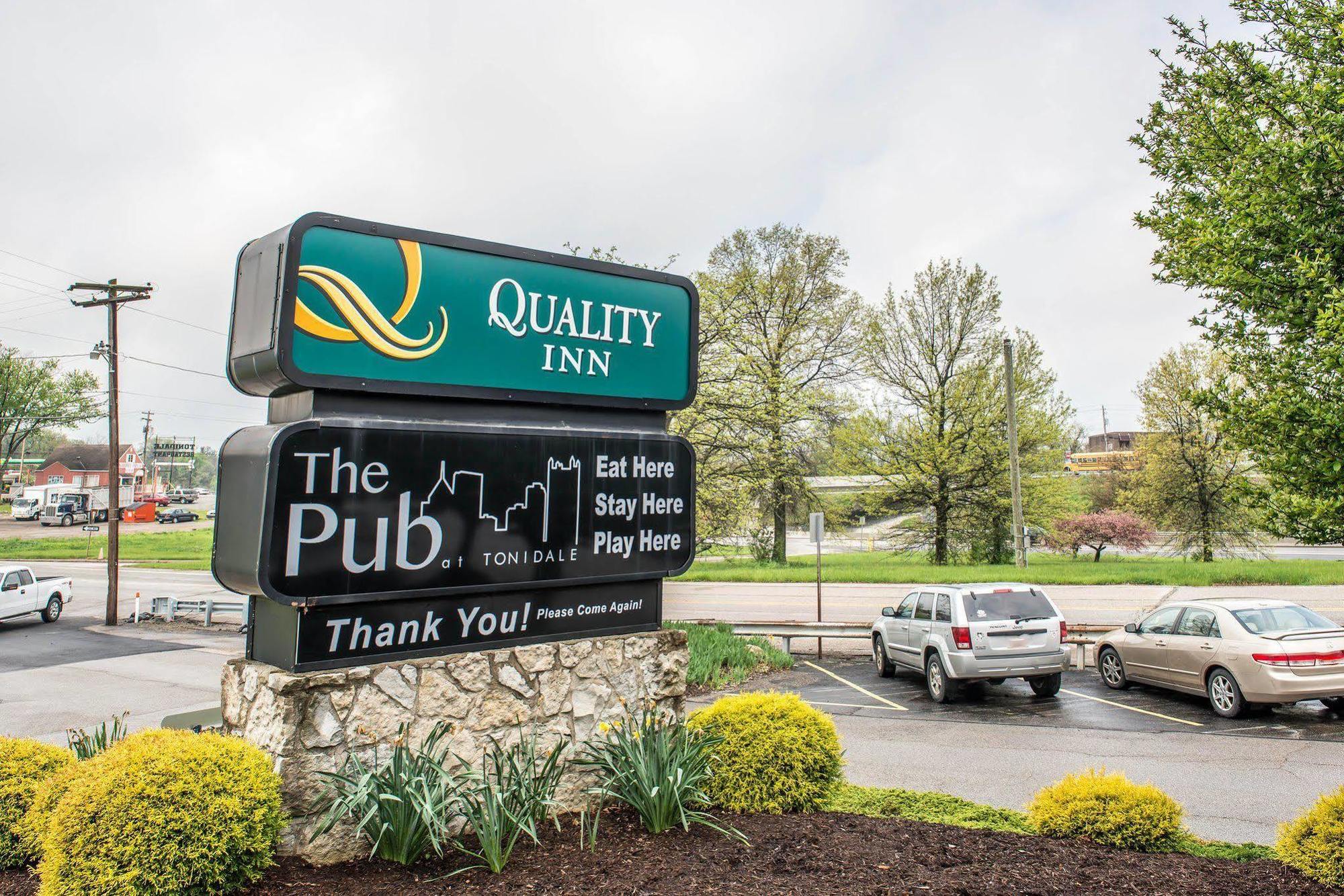 Quality Inn Pittsburgh Airport Oakdale Exterior foto